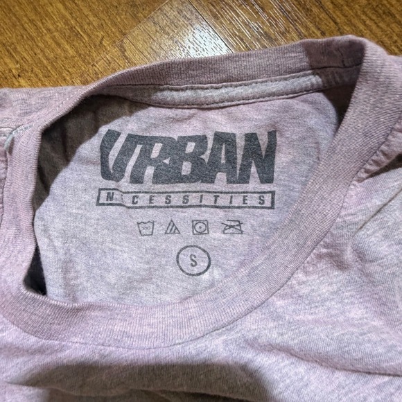 Urban Necessities Toronto TwojsKicks Sneakercon Graphic T-Shirt Mens Small - Picture 3 of 7